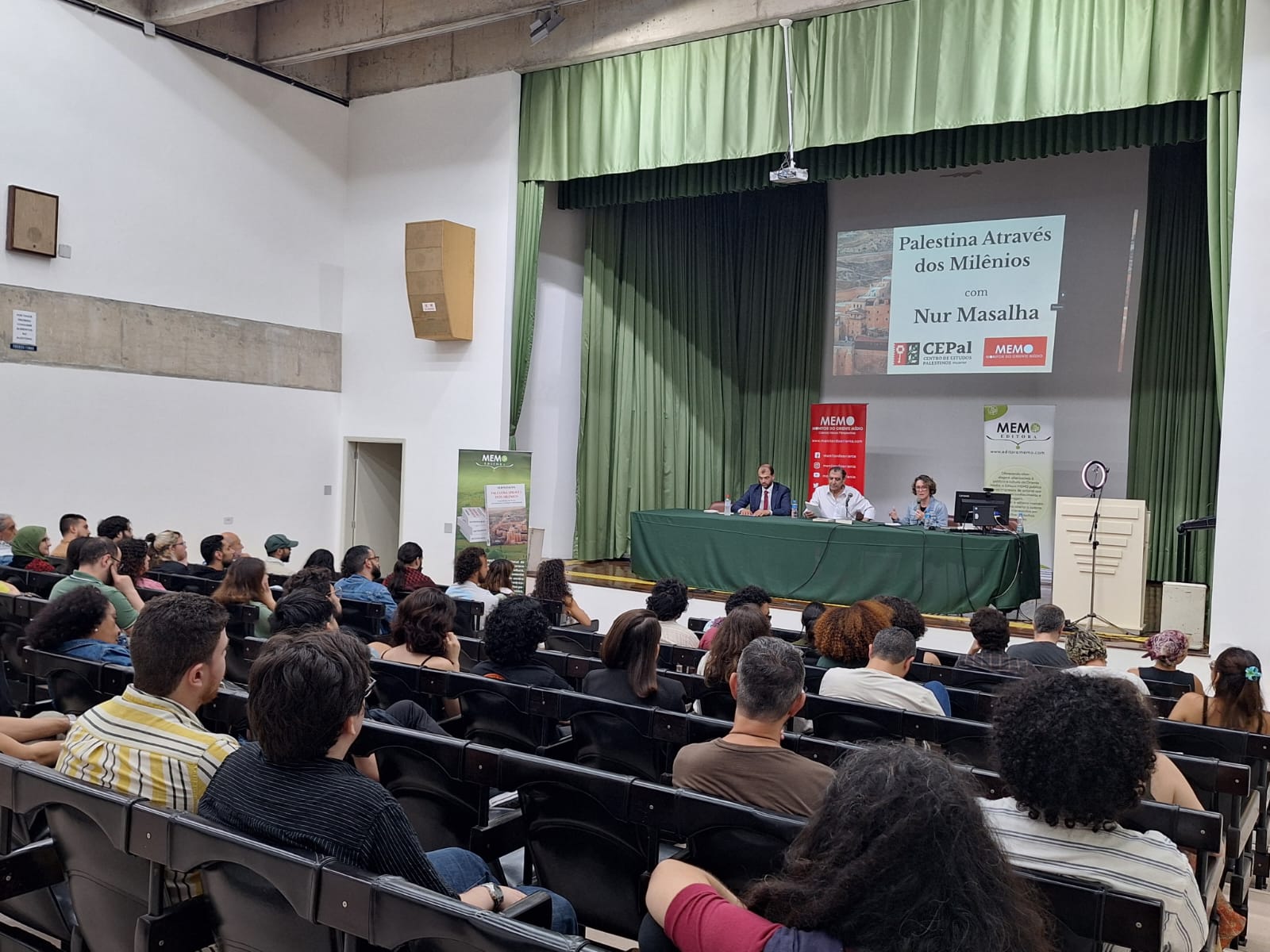 foto conferência