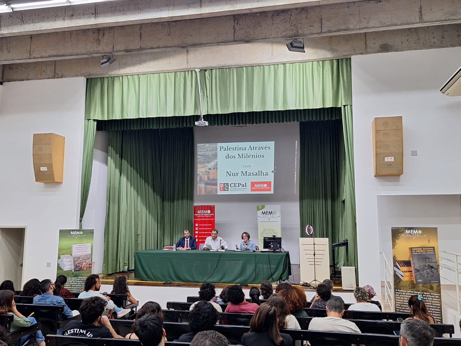 foto conferência